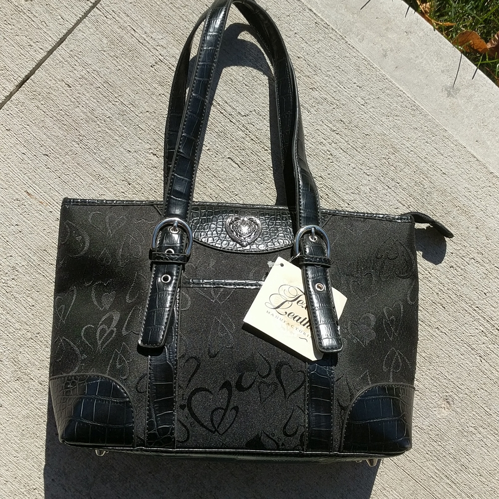 Stunning Black purse 😍 NWT